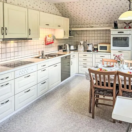 Appartement Celine By Interhome *